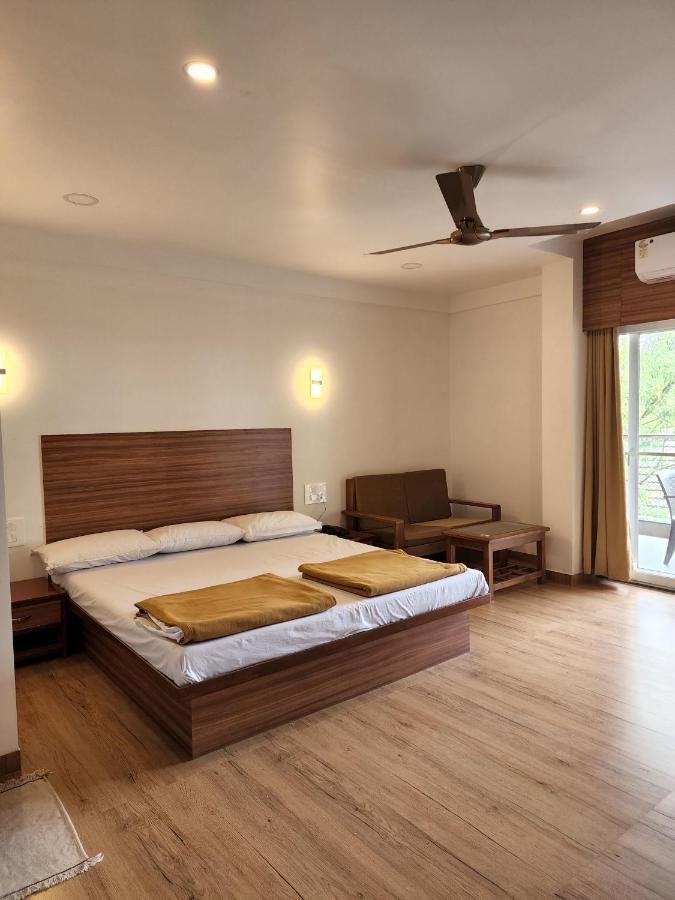 Hotel Regal Panhala Residency Exterior foto
