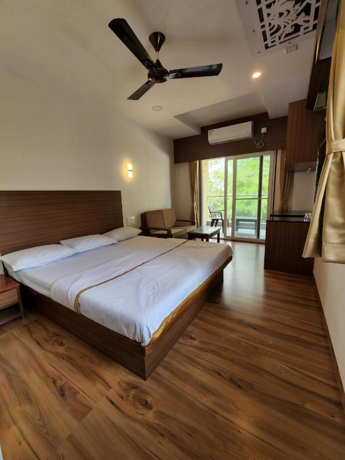 Hotel Regal Panhala Residency Exterior foto